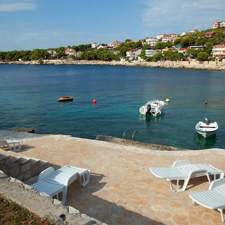 Apartments By The Sea Bilo, Primosten - 4191 Exterior photo